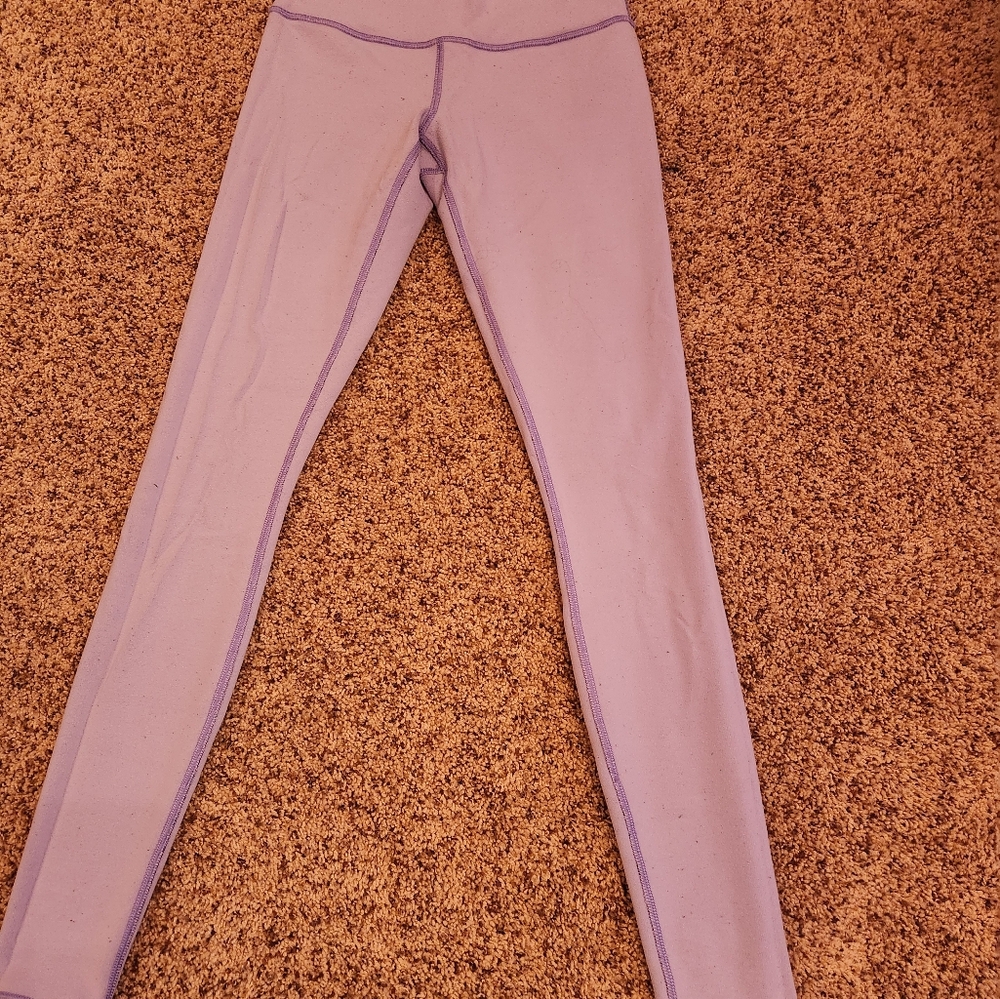 Lululemon - Picture 3 of 7